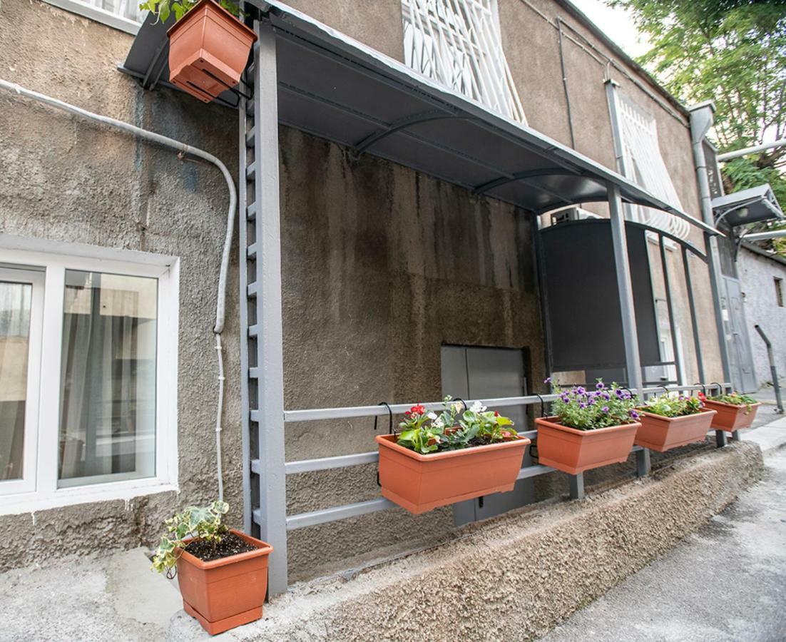 Dada - Cozy Apartment In The Center Of Tbilisi Eksteriør bilde